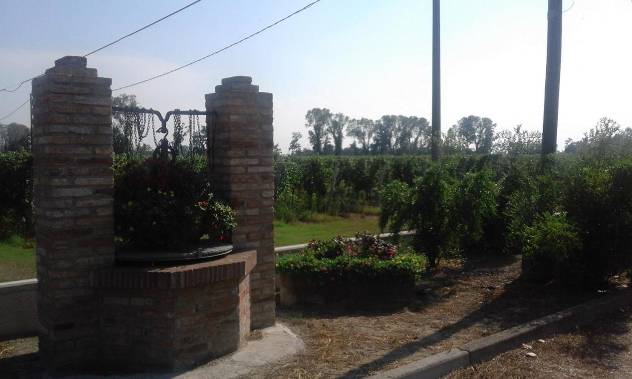 Вилла Agriturismo La Confina Лидо-ди-Спина Экстерьер фото